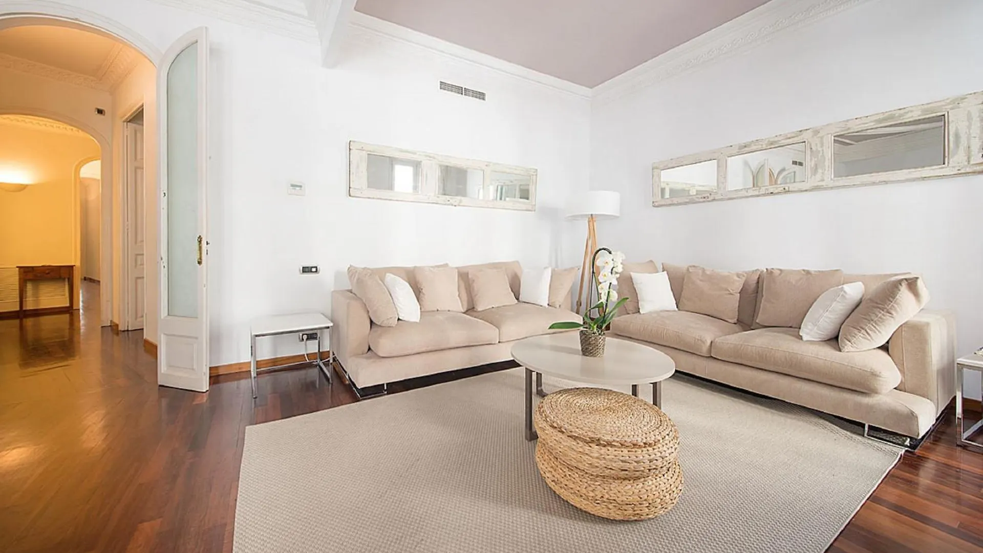 Apartamento 4 Dormitorios En Calle Balmes - You Stylish Apartments Barcelona