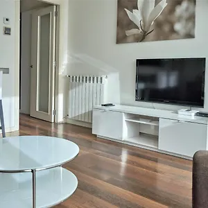 Apartamento Via Augusta 153, Barcelona